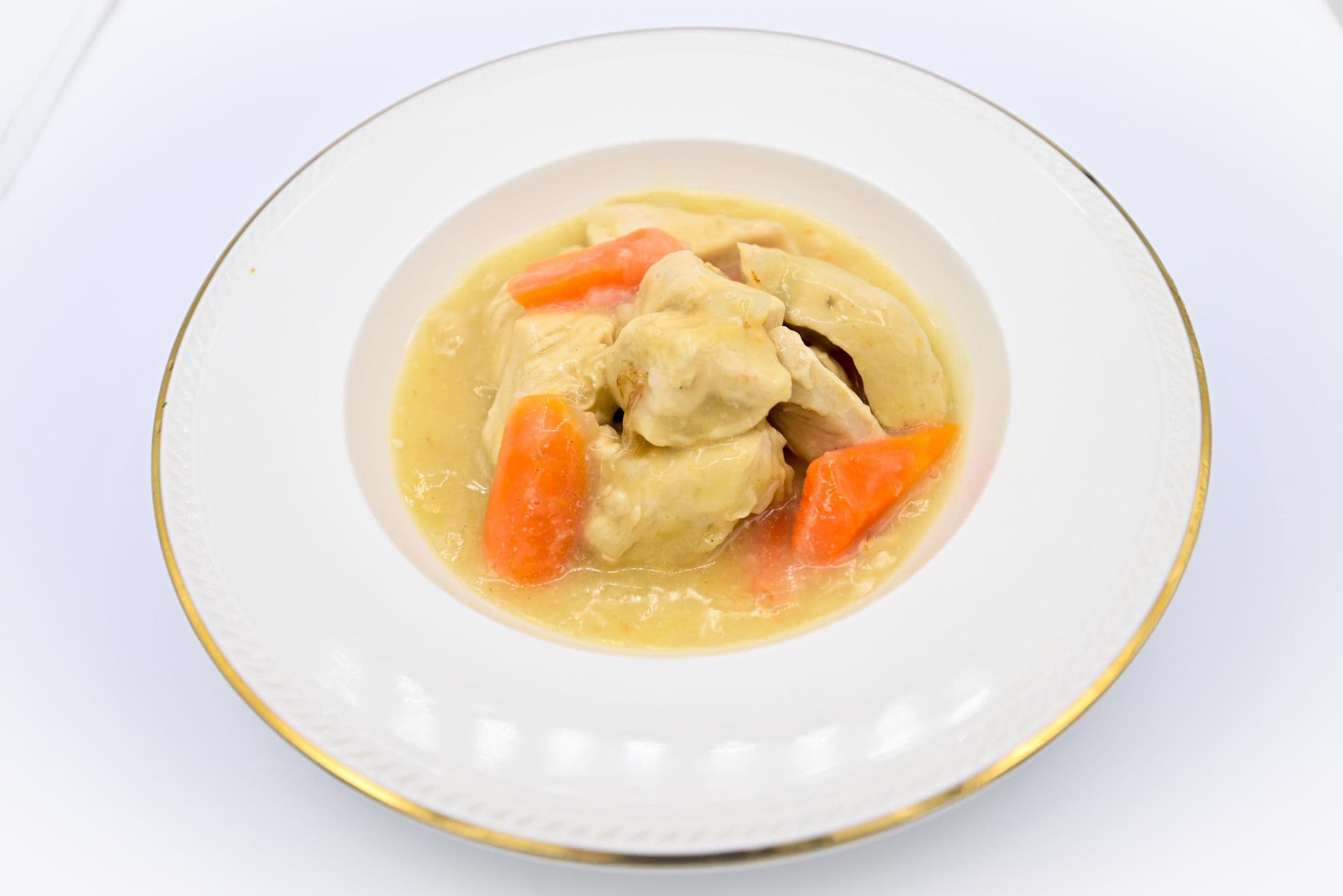 دجاج مطهو بالليمون مع أرز بسمتي
