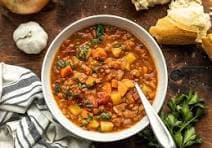 شوربة الطماطم والعدس